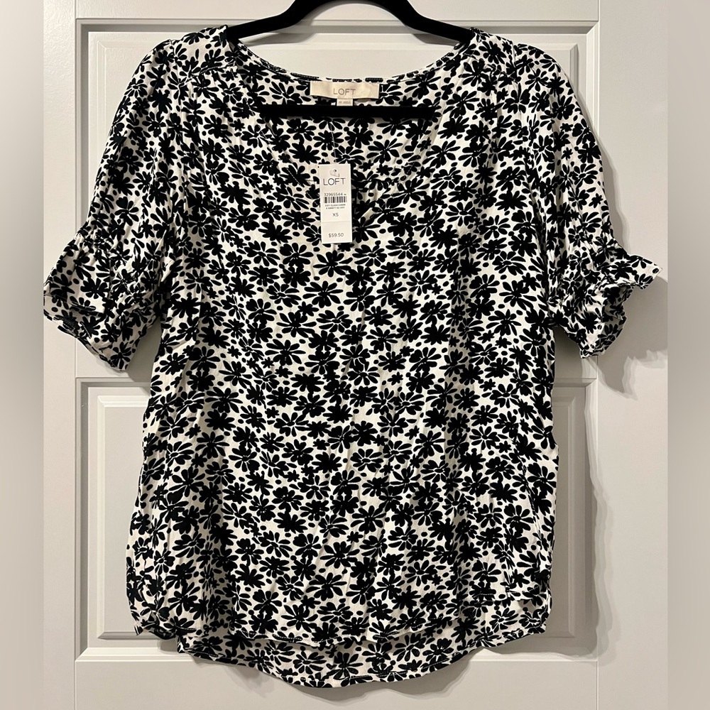 NWT — LOFT Floral Top